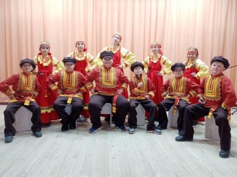 Торжественное награждение победителей II Областного фестиваля детско- юношеского творчества «Пасха Красная» ансамбля ложкарей «Сувенир»